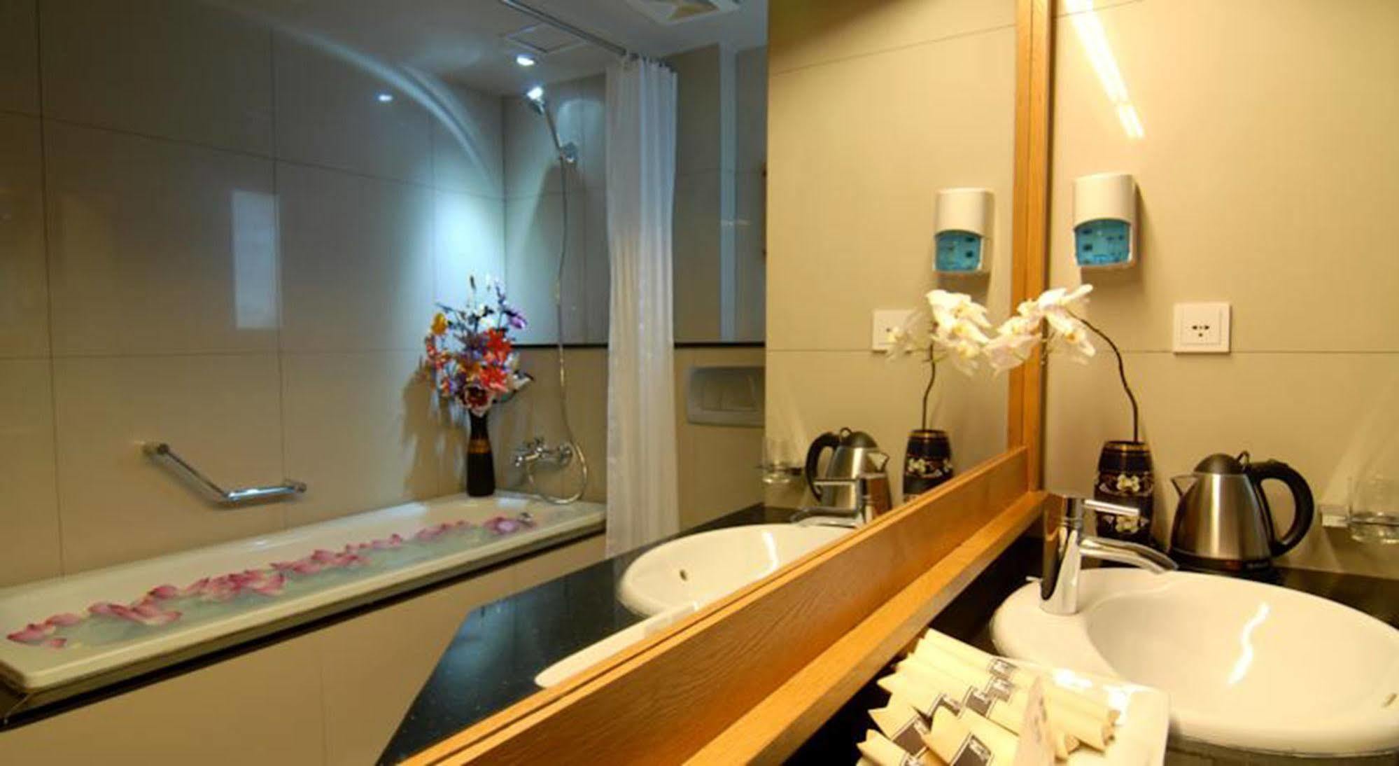 Hanoi Eternity Hotel Luaran gambar
